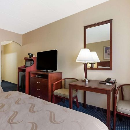 Quality Inn Near Princeton Lawrence Exterior foto